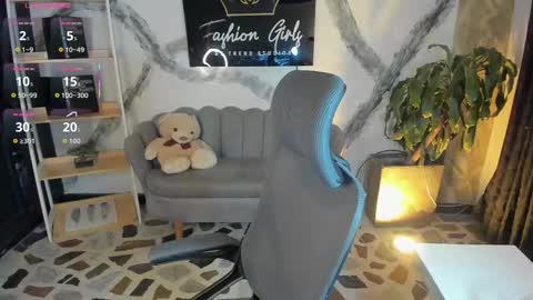 Snapshot of siafoxx_ chatting on March 17, 2026, 5:22 am siafoxx_ online show from March 17, 2026, 5:22 am