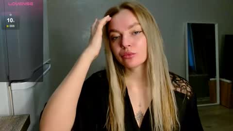 Eva online show from November 6, 2025, 1:39 am