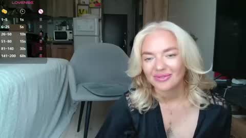 Snapshot of siberian_girl_ chatting on July 2, 2026, 5:57 am Eva online show from July 2, 2026, 5:57 am