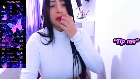 Snapshot of siddhy592 chatting on December 13, 2024, 5:54 pm sidhy online show from December 13, 2024, 5:54 pm