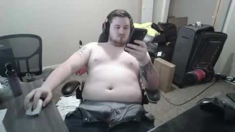 Snapshot of sideswitch chatting on April 1, 2026, 8:39 pm sideswitch online show from April 1, 2026, 8:39 pm