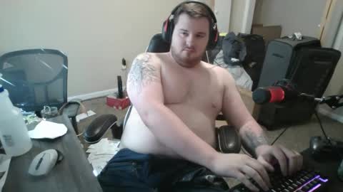 Snapshot of sideswitch chatting on April 6, 2026, 9:16 pm sideswitch online show from April 6, 2026, 9:16 pm