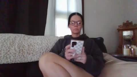 Snapshot of sidneyraee chatting on April 27, 2026, 6:39 pm Mrs. St. Patrickk online show from April 27, 2026, 6:39 pm