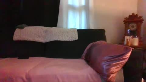 Snapshot of sidneyraee chatting on April 30, 2026, 3:51 pm Mrs. St. Patrickk online show from April 30, 2026, 3:51 pm