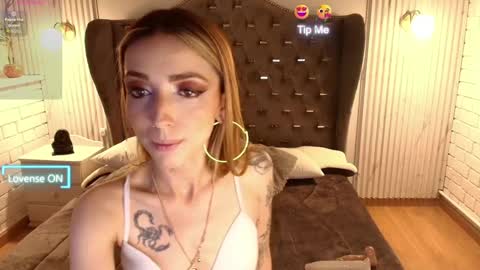 sidneyy_love online show from September 11, 2025, 2:28 pm