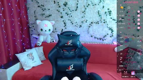 Snapshot of sidny_blush chatting on December 29, 2024, 4:05 am Sidny online show from December 29, 2024, 4:05 am