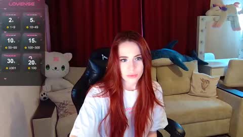 Snapshot of sidny_blush chatting on November 19, 2025, 4:12 am Sidny online show from November 19, 2025, 4:12 am