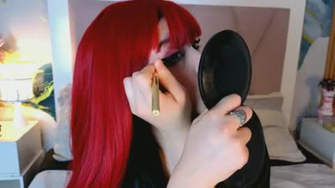 Sienna Desieree online show from July 27, 2026, 2:35 pm