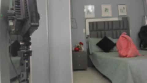 Keira online show from October 12, 2025, 10:58 am