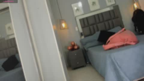 Keira online show from October 19, 2025, 11:55 am