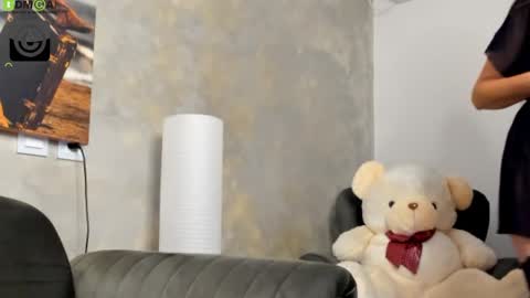Snapshot of sienna_shine chatting on May 24, 2026, 7:30 pm HungryMilf online show from May 24, 2026, 7:30 pm