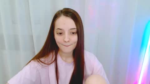 Snapshot of siennamia chatting on May 18, 2026, 5:52 pm Sienna Mia online show from May 18, 2026, 5:52 pm