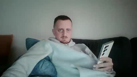 Snapshot of sigmask chatting on March 6, 2025, 12:19 pm Sigmask online show from March 6, 2025, 12:19 pm