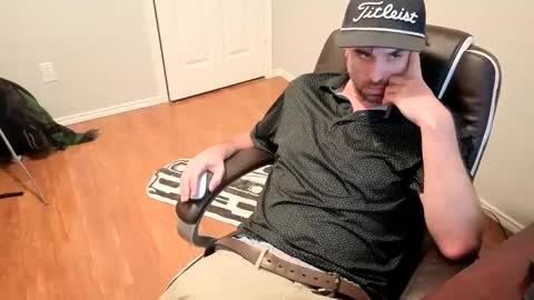 Snapshot of sigmaslayer chatting on September 18, 2025, 1:46 pm sigmaslayer online show from September 18, 2025, 1:46 pm