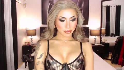 Snapshot of significantmistress chatting on September 13, 2025, 5:13 pm Jenny Hakenson online show from September 13, 2025, 5:13 pm