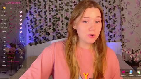 Snapshot of silent_princesses chatting on January 21, 2025, 3:32 pm Chloe online show from January 21, 2025, 3:32 pm