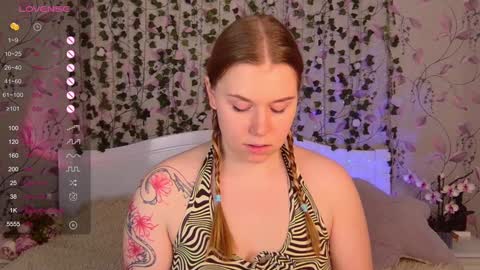 Snapshot of silent_princesses chatting on January 26, 2025, 1:47 pm Chloe online show from January 26, 2025, 1:47 pm