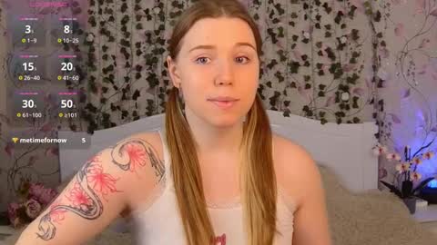 Snapshot of silent_princesses chatting on February 22, 2025, 4:40 am Chloe online show from February 22, 2025, 4:40 am