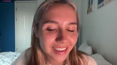 You fav Miss Si online show from March 13, 2026, 9:38 am