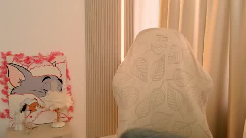 Snapshot of silk_ann chatting on May 20, 2026, 4:29 am silk_ann online show from May 20, 2026, 4:29 am