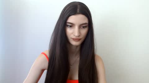 Camilla online show from July 25, 2026, 9:18 am