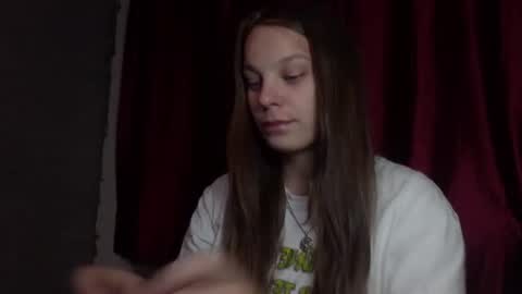 Snapshot of silkqueen_88 chatting on July 21, 2026, 7:16 pm Angelica online show from July 21, 2026, 7:16 pm