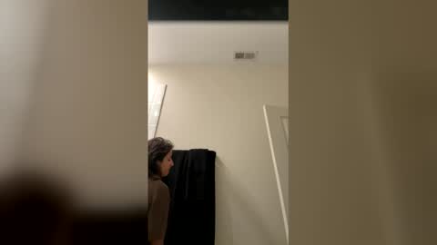 sillyme789888 online show from June 2, 2026, 3:03 pm