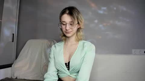 Snapshot of silva_tailll chatting on March 7, 2026, 5:21 pm silva online show from March 7, 2026, 5:21 pm