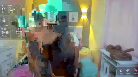 Snapshot of silvana_cruzz chatting on October 3, 2025, 4:09 am Silvana cruzzz online show from October 3, 2025, 4:09 am