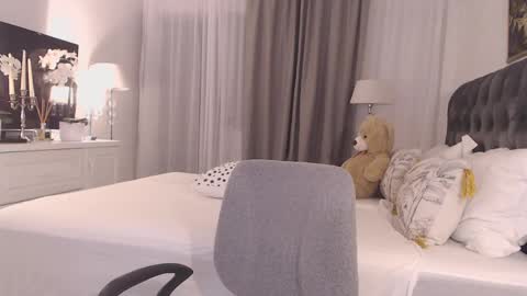 Silver  ok online show from April 14, 2026, 6:58 pm