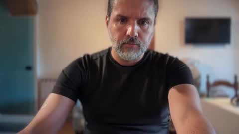 silverbeard81 online show from April 15, 2026, 3:30 pm