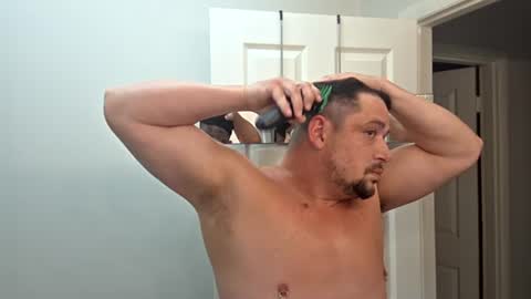 Snapshot of silverfox706 chatting on July 31, 2026, 1:27 am Jay Silverfox706 online show from July 31, 2026, 1:27 am