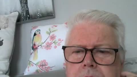 silverfoxpauly online show from May 30, 2026, 10:56 am