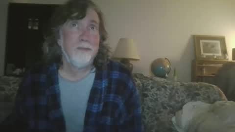 silverfunfox online show from April 3, 2026, 3:37 am