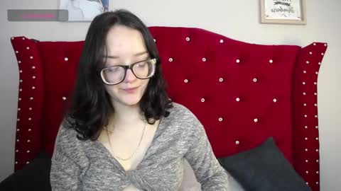 silvia_ls online show from December 24, 2024, 5:34 pm