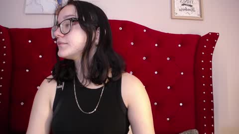 silvia_ls online show from January 29, 2025, 9:28 pm