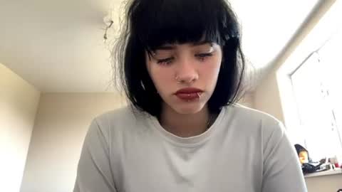 Snapshot of silviabarzey chatting on July 21, 2026, 7:11 am Alexa online show from July 21, 2026, 7:11 am