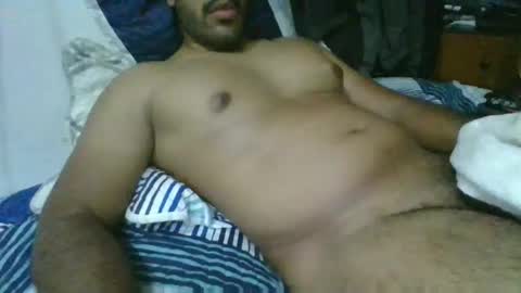 simio11 online show from December 26, 2024, 7:03 am