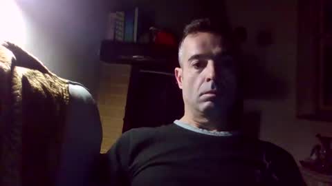 Snapshot of simmeturbate chatting on December 21, 2024, 4:09 am Italiandaddyitalydickassbottomassholecomshowmasturbatenudeboyitalyatleticcutemuscolarhardcockdickboy online show from December 21, 2024, 4:09 am
