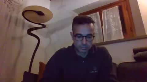 Snapshot of simmeturbate chatting on November 14, 2025, 8:18 pm Italiandaddyitalydickassbottomassholecomshowmasturbatenudeboyitalyatleticcutemuscolarhardcockdickboy online show from November 14, 2025, 8:18 pm