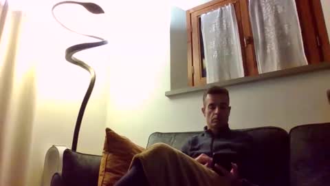 Snapshot of simmeturbate chatting on December 4, 2025, 9:23 pm Italiandaddyitalydickassbottomassholecomshowmasturbatenudeboyitalyatleticcutemuscolarhardcockdickboy online show from December 4, 2025, 9:23 pm