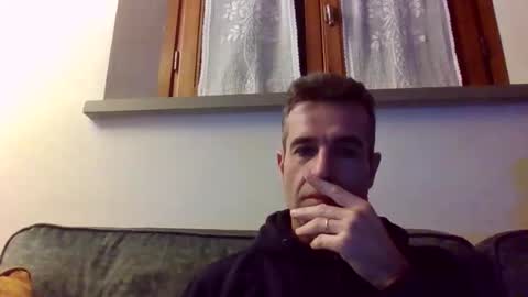 Snapshot of simmeturbate chatting on January 16, 2026, 10:03 pm Italiandaddyitalydickassbottomassholecomshowmasturbatenudeboyitalyatleticcutemuscolarhardcockdickboy online show from January 16, 2026, 10:03 pm