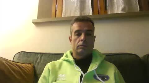 Snapshot of simmeturbate chatting on January 31, 2026, 9:57 pm Italiandaddyitalydickassbottomassholecomshowmasturbatenudeboyitalyatleticcutemuscolarhardcockdickboy online show from January 31, 2026, 9:57 pm