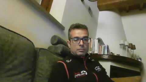 Snapshot of simmeturbate chatting on February 2, 2026, 10:30 pm Italiandaddyitalydickassbottomassholecomshowmasturbatenudeboyitalyatleticcutemuscolarhardcockdickboy online show from February 2, 2026, 10:30 pm