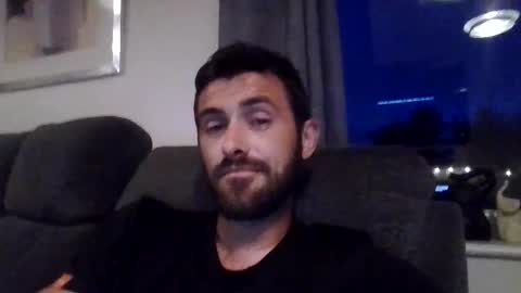simomoliver online show from June 1, 2026, 9:16 pm
