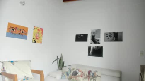 Sim. online show from January 4, 2025, 5:26 pm