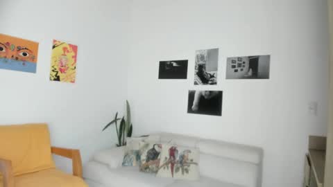 Sim. online show from January 31, 2025, 7:40 pm