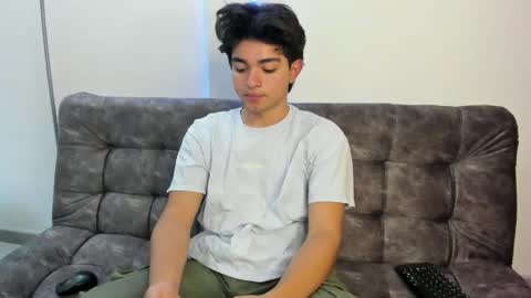  Simon  online show from January 22, 2025, 8:06 pm