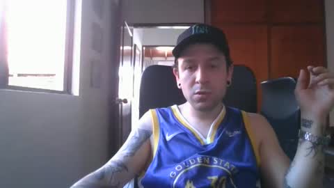 simonm777 online show from September 9, 2025, 6:40 pm
