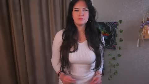 Flora online show from March 27, 2026, 8:30 pm